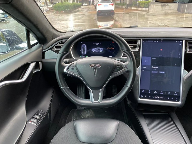 广州16年特斯拉MODEL S6