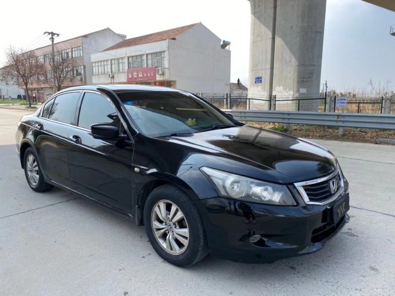 盐城08年本田雅阁2