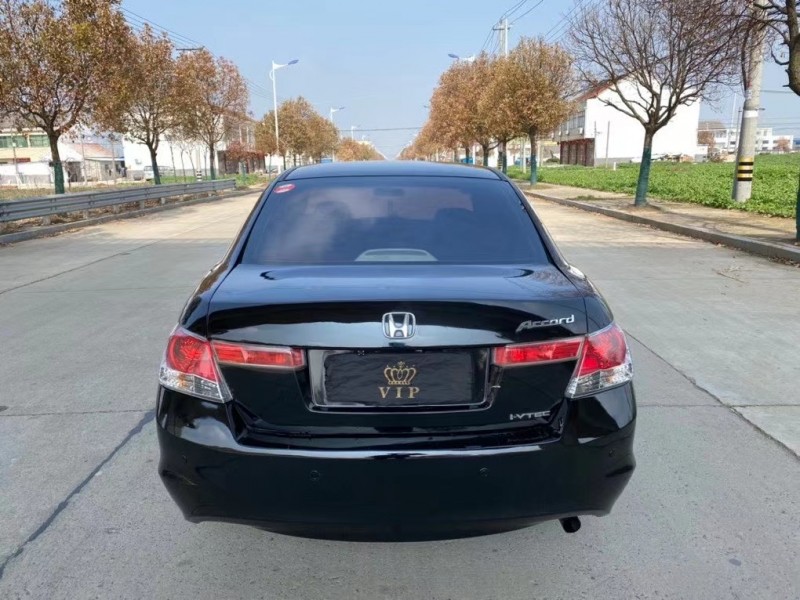 盐城08年本田雅阁6