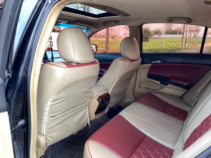 盐城08年本田雅阁7