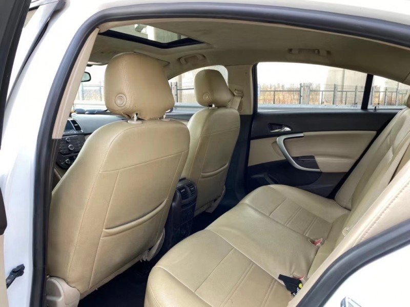 盐城13年别克君威4