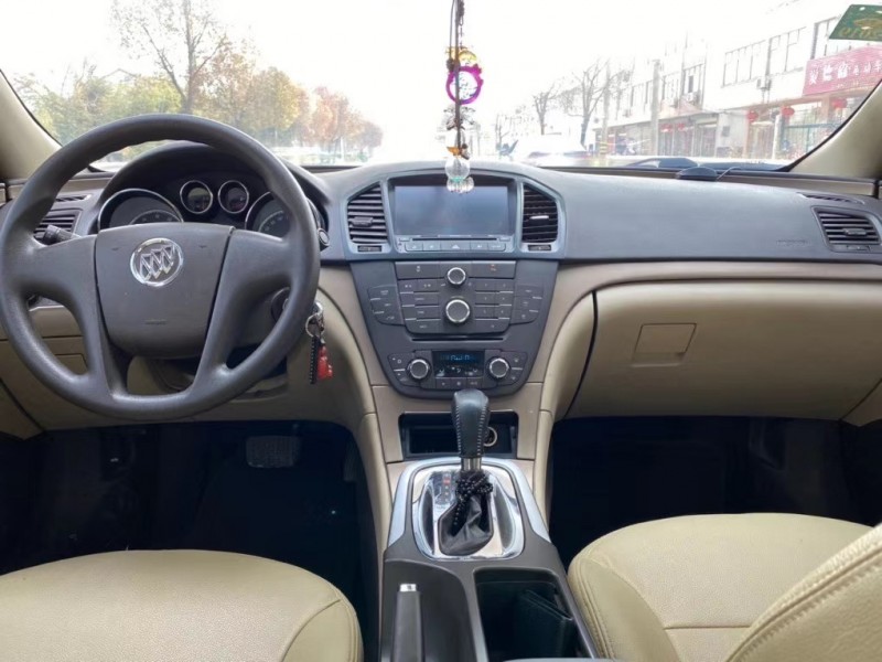 盐城13年别克君威2