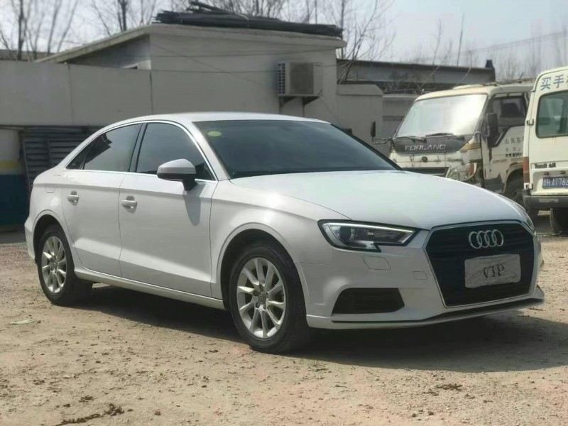 淄博17年奥迪A33