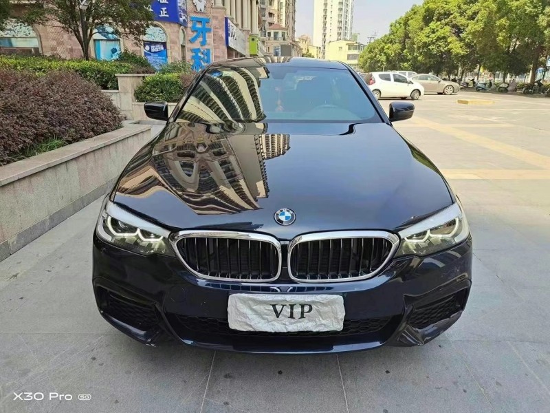 武汉18年宝马5系1