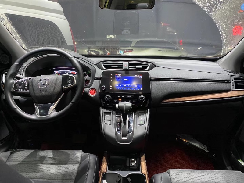 中山17年本田CRV5