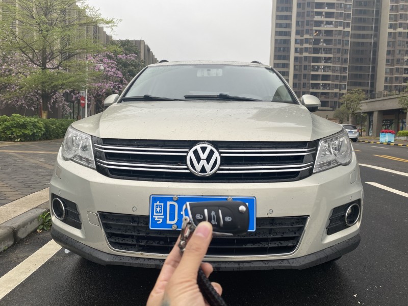 广州10年大众途观9