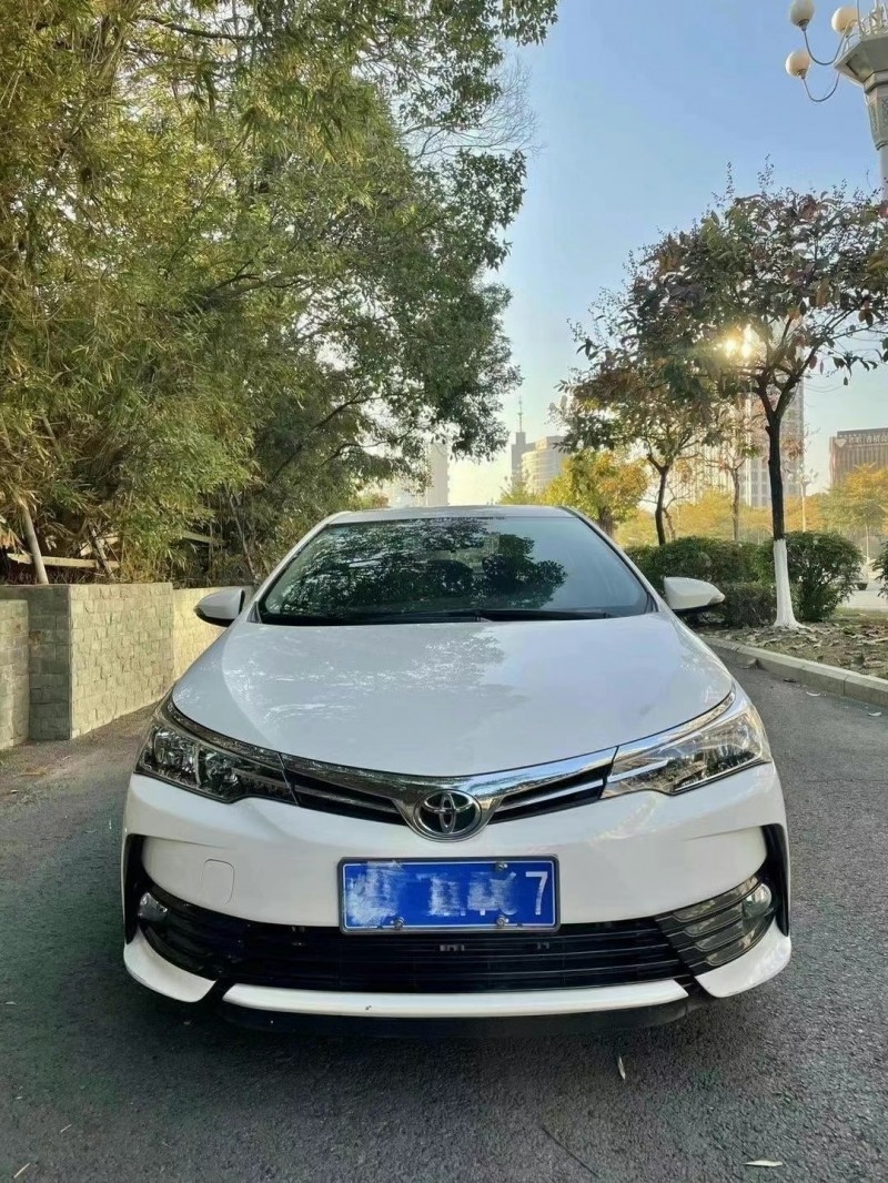 武汉18年丰田卡罗拉9