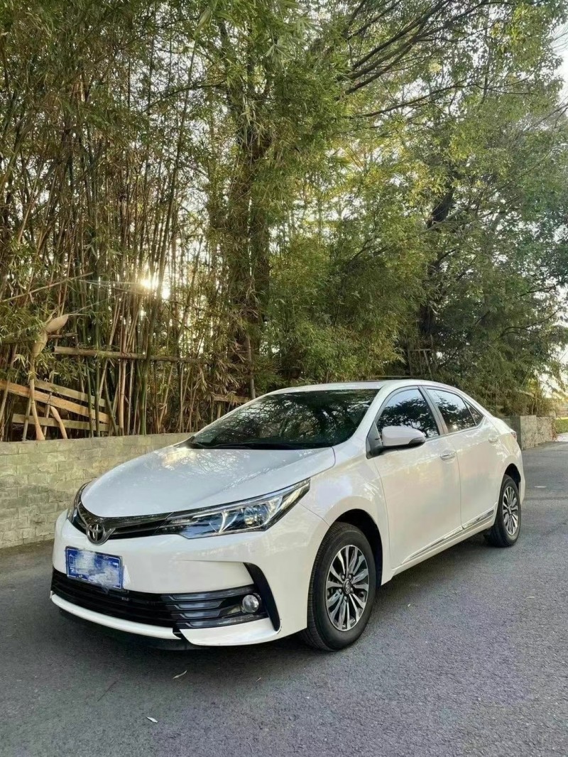 武汉18年丰田卡罗拉8