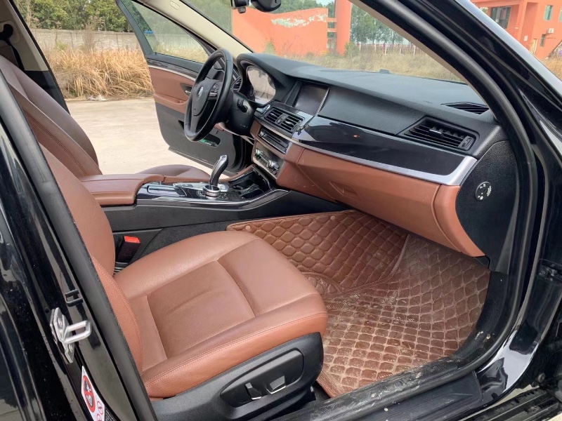 北京16年宝马5系1