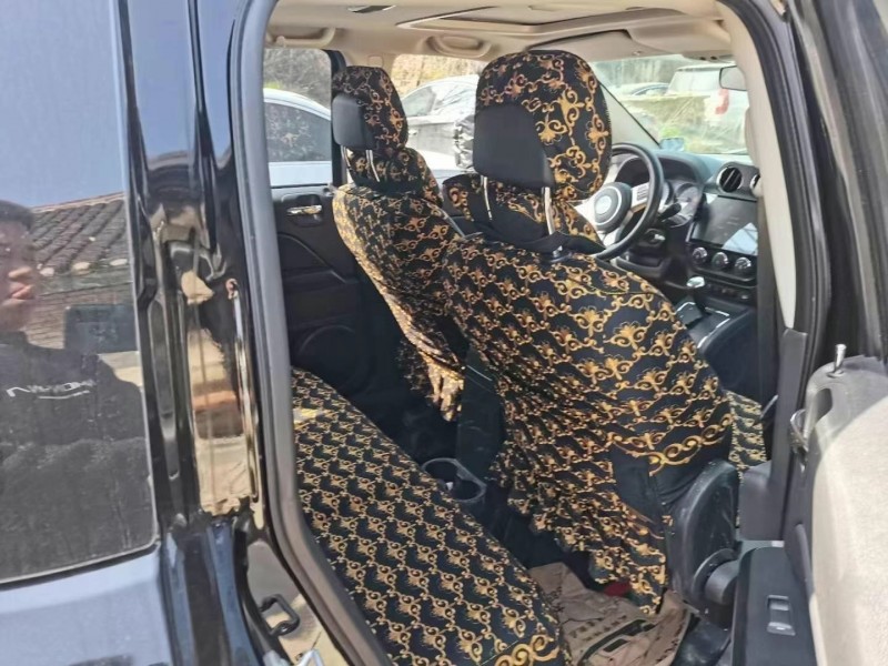 贵阳16年Jeep指南者6