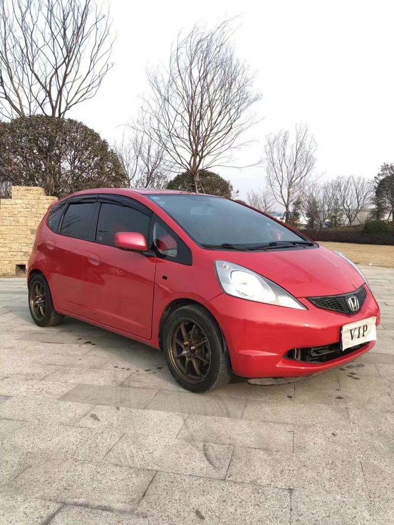 枣庄11年本田飞度3