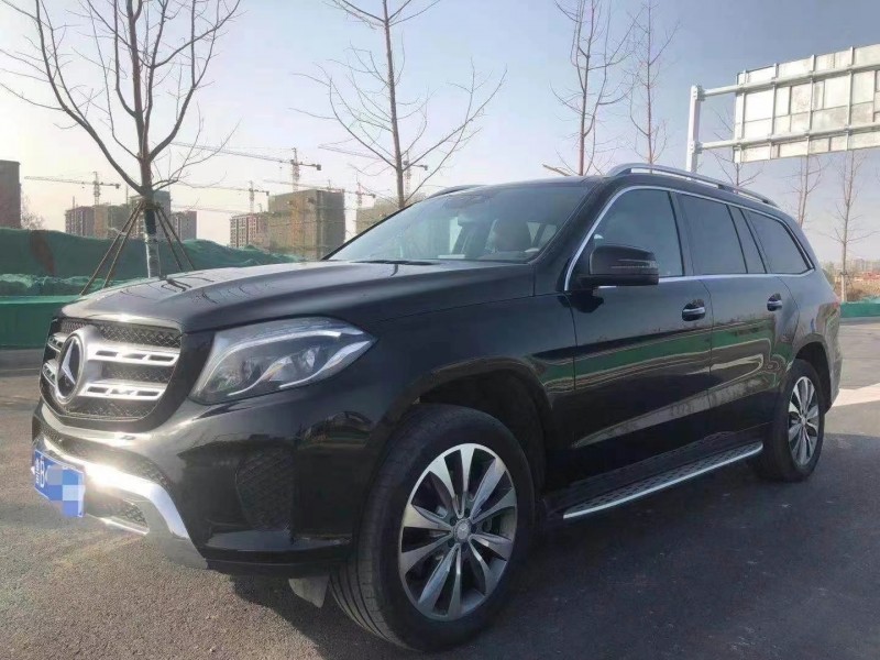 青岛17年奔驰GLS3