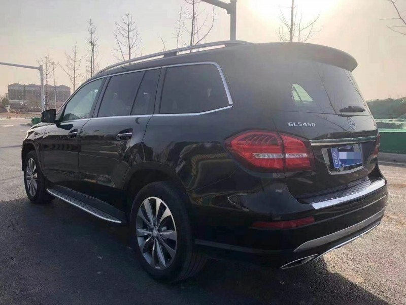 青岛17年奔驰GLS8