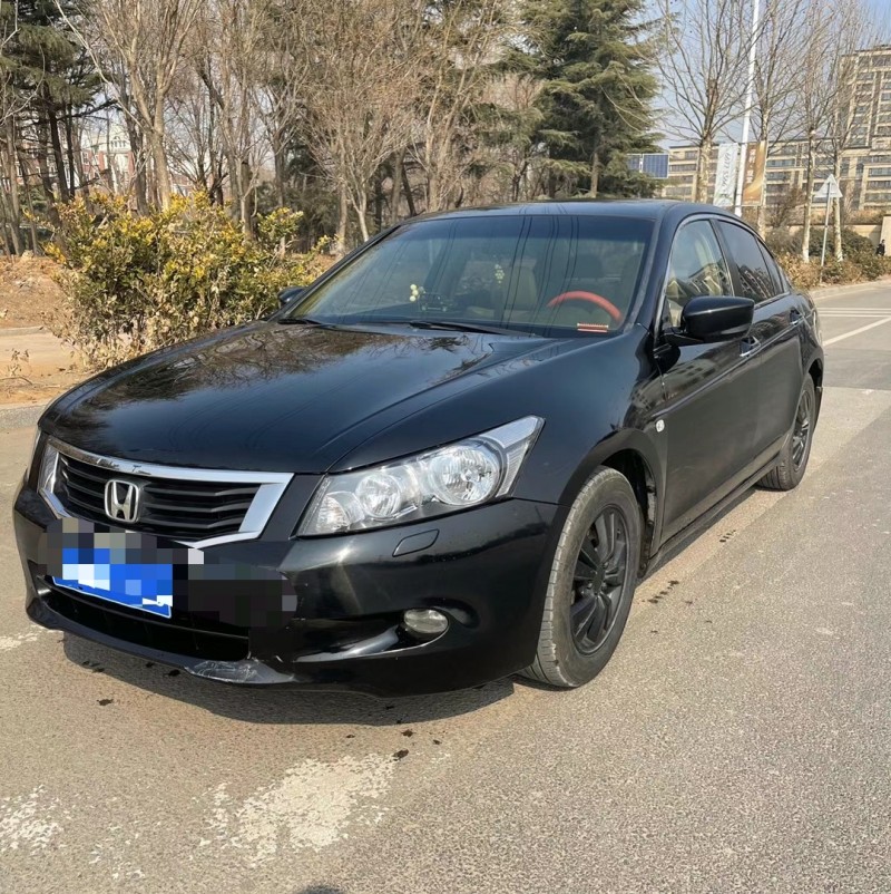 青岛10年本田雅阁2