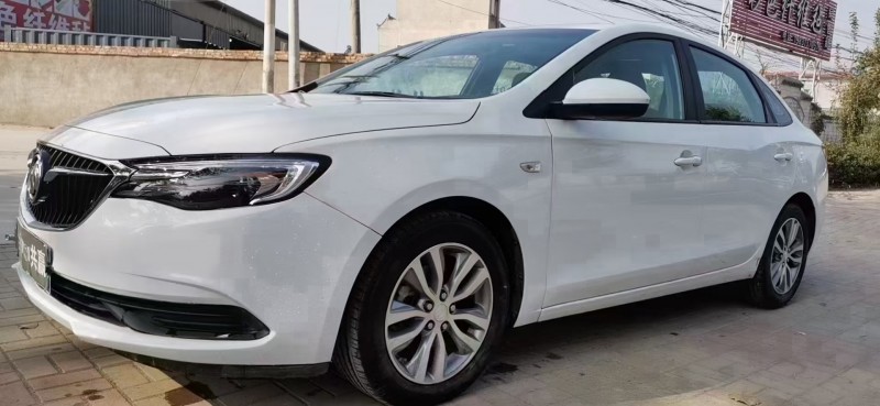 邢台19年别克英朗3