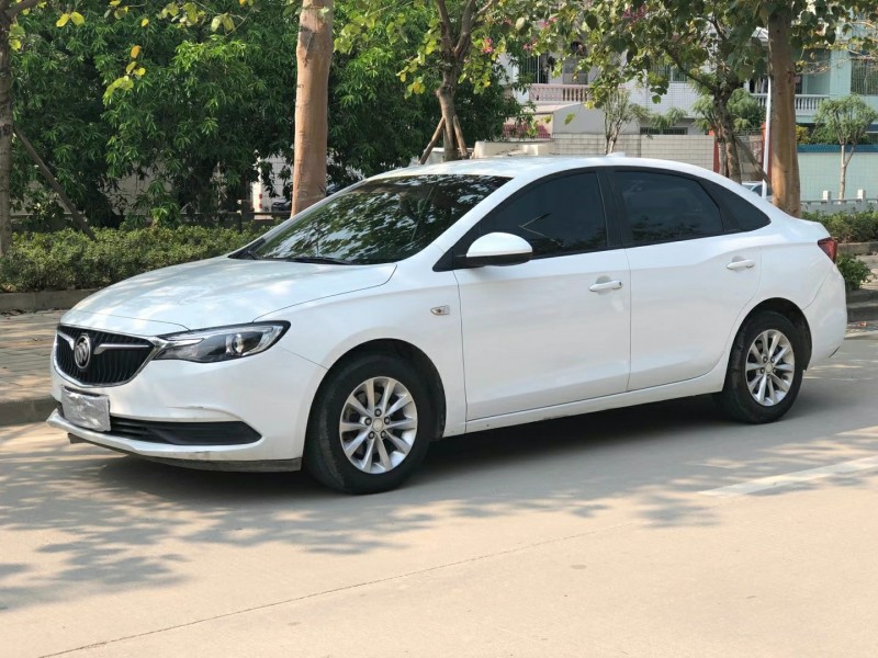 广州19年别克英朗8