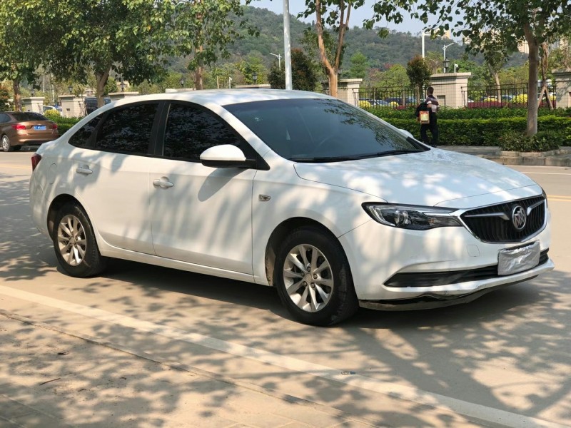 广州19年别克英朗7