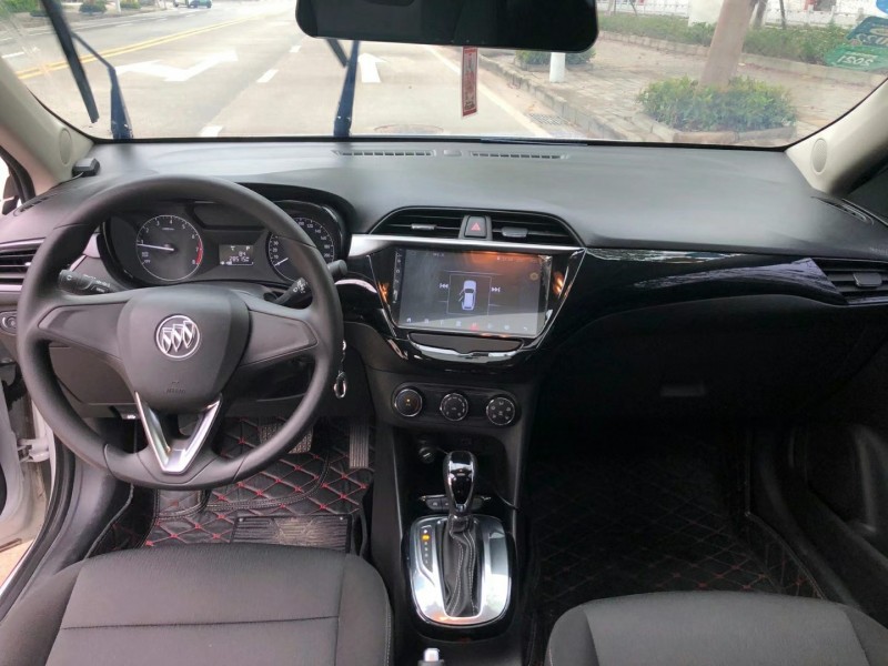 中山18年别克凯越8