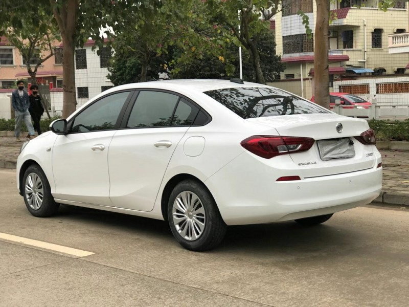 中山18年别克凯越9