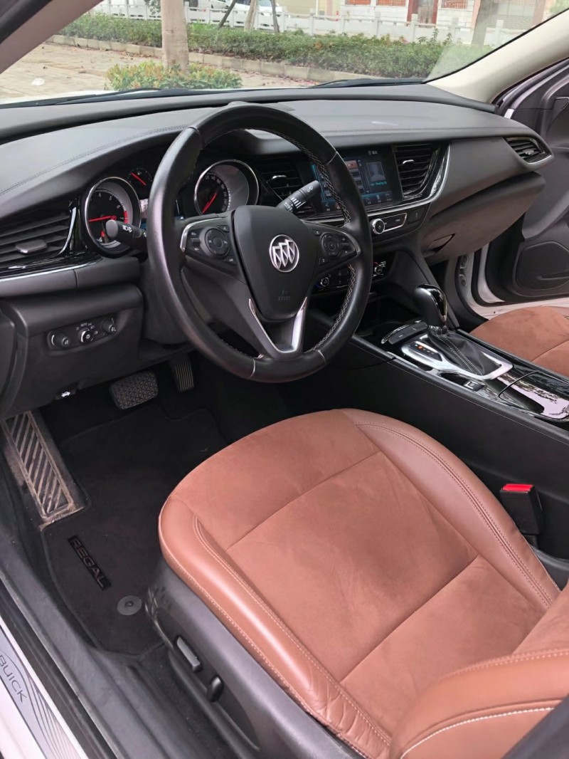 中山19年别克君威7