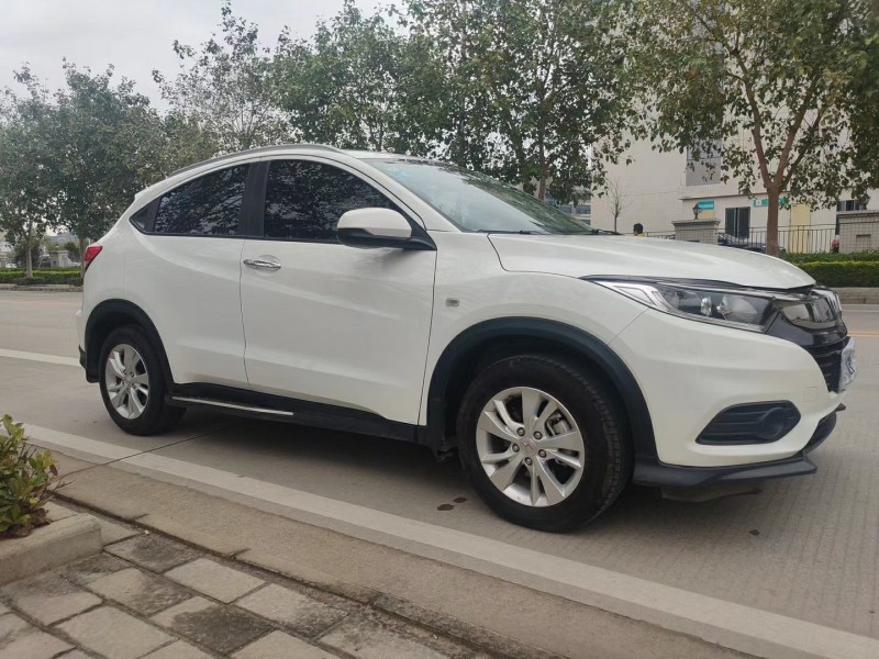 中山19年本田缤智7