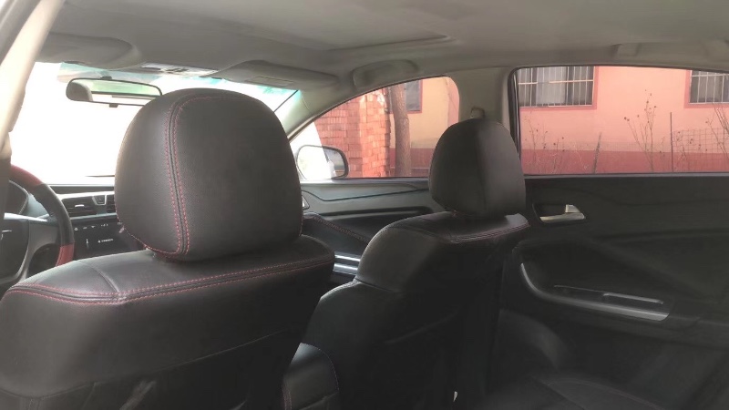 青岛17年艾康尼克七系6