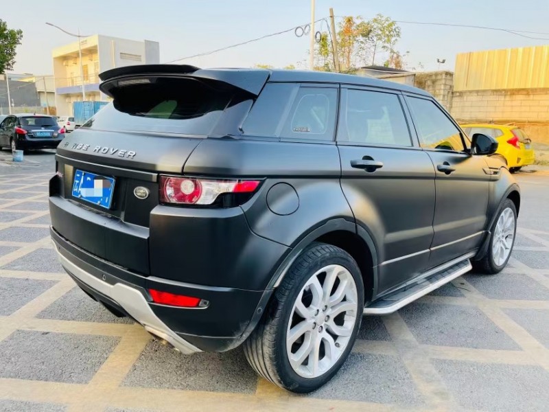 东莞15年路虎极光5