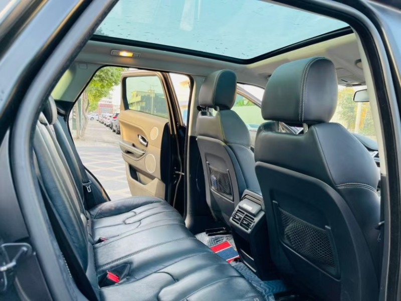 东莞15年路虎极光6