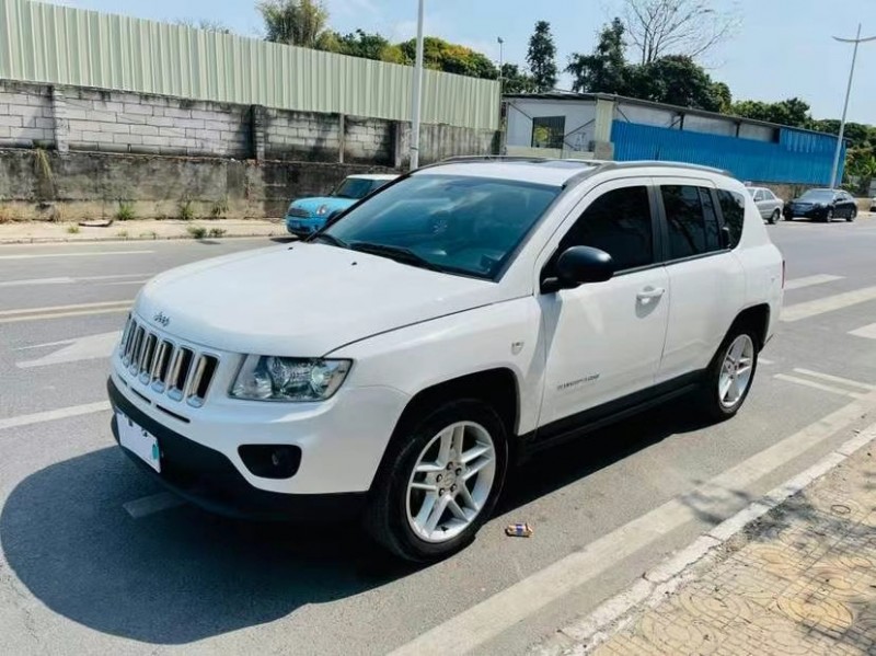 東莞13年Jeep指南者3