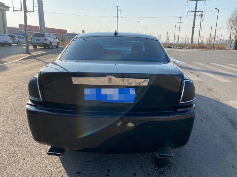 大同11年克萊斯勒300C1