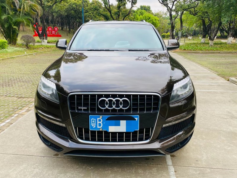 东莞13年奥迪Q71