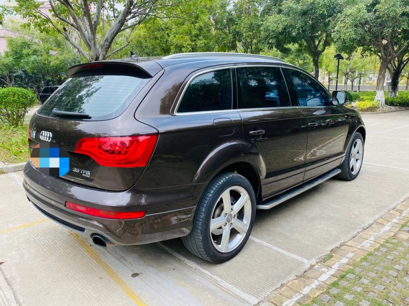 东莞13年奥迪Q74