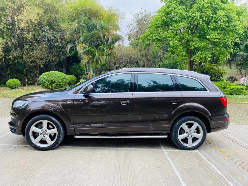 东莞抵押车13年奥迪q7出售