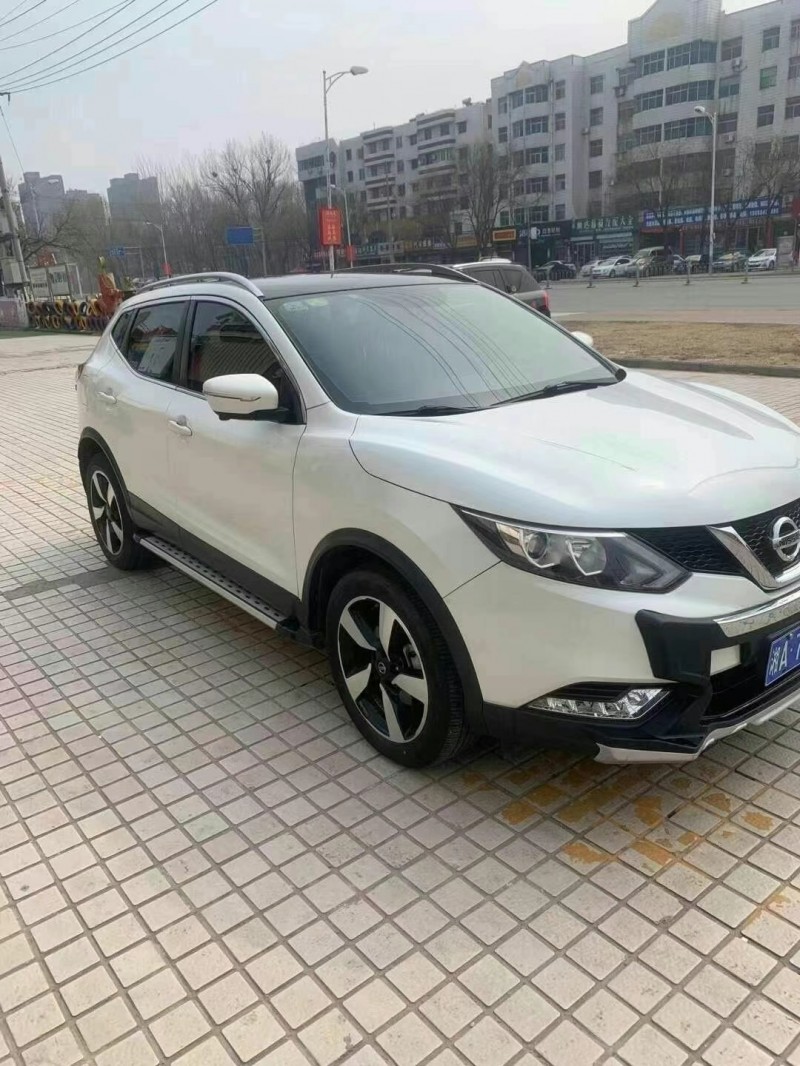 東營16年日產逍客8
