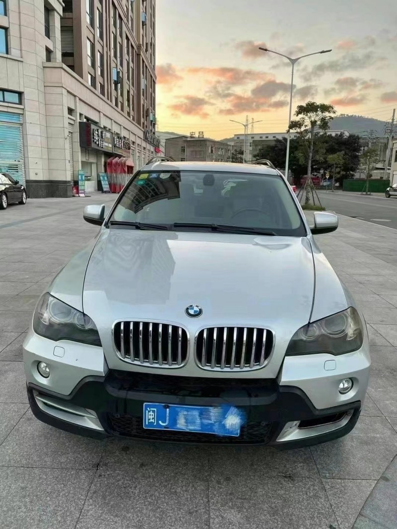 泉州08年寶馬X51