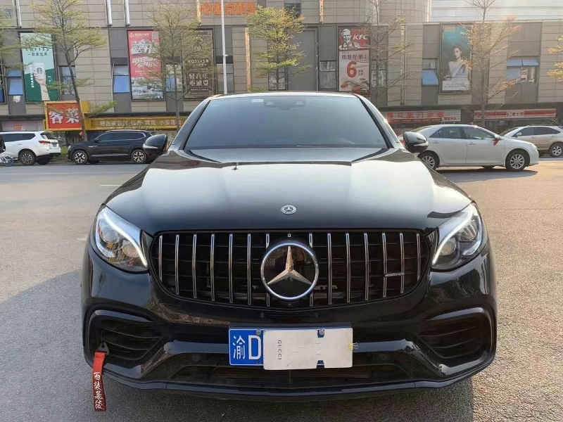 广州19年奔驰GLC1