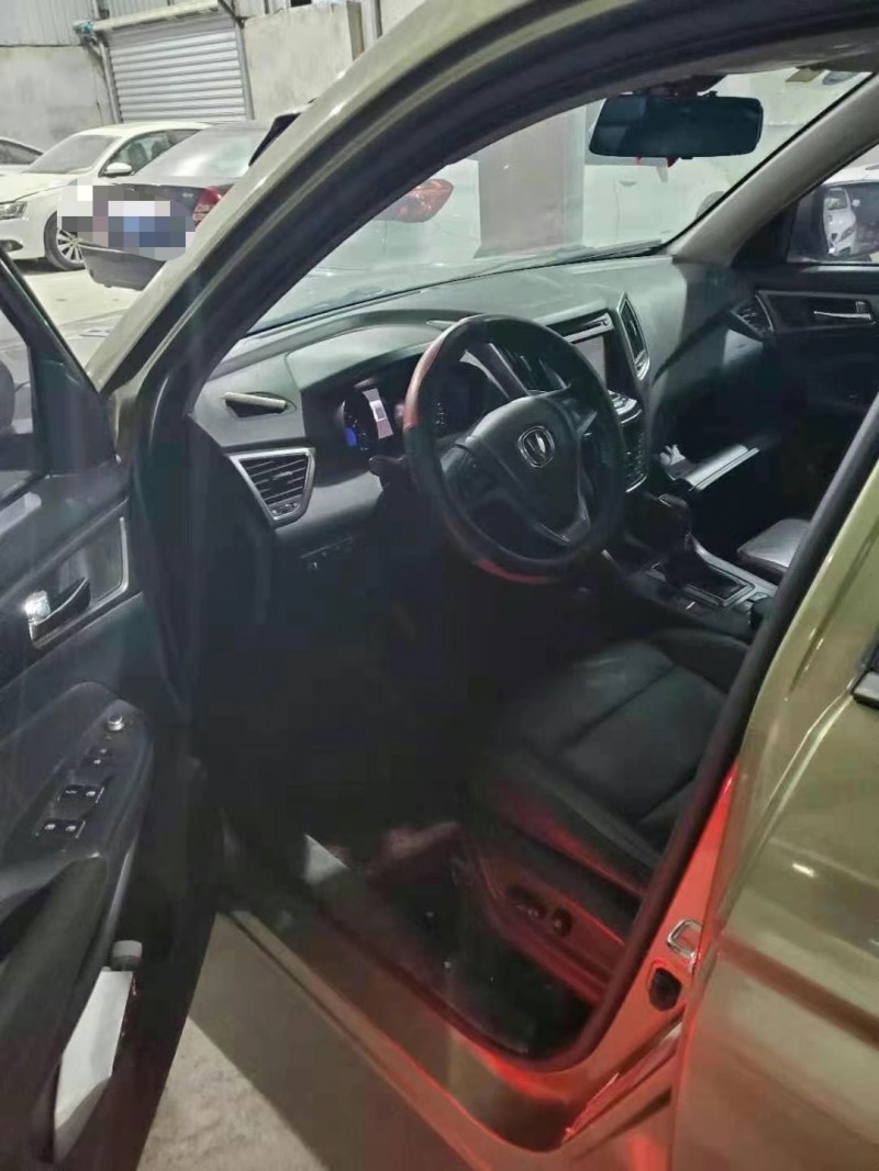 泉州15年長安汽車CS753
