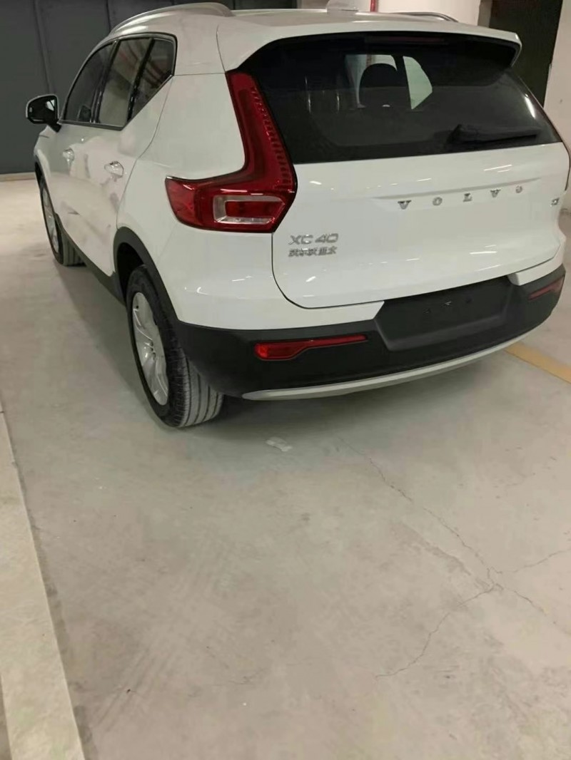 黃石20年沃爾沃XC406