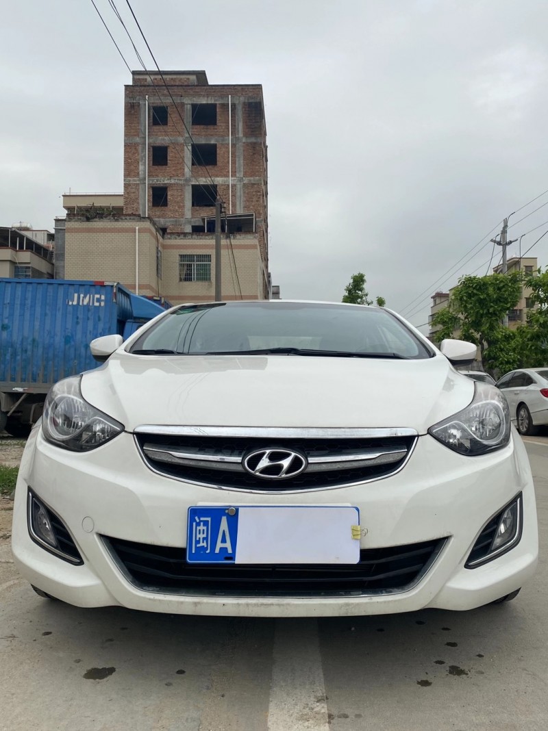 广州15年现代朗动9