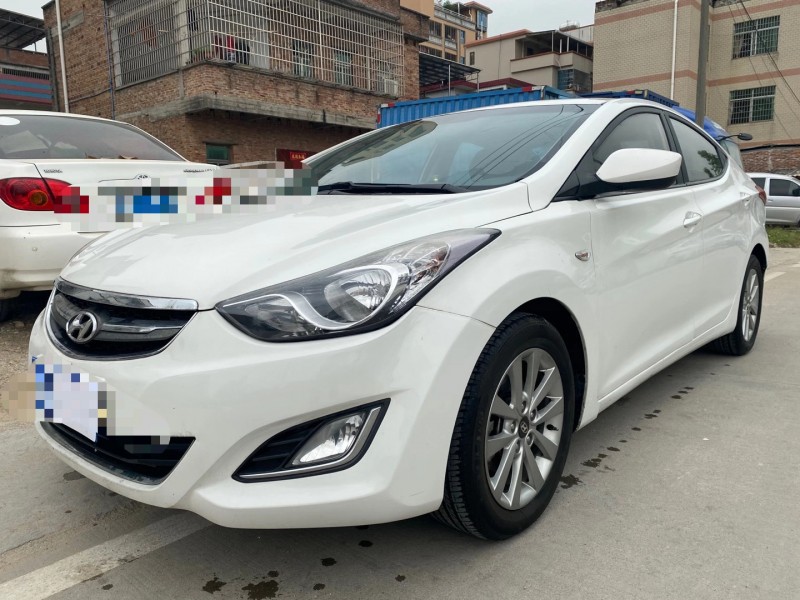 广州15年现代朗动7