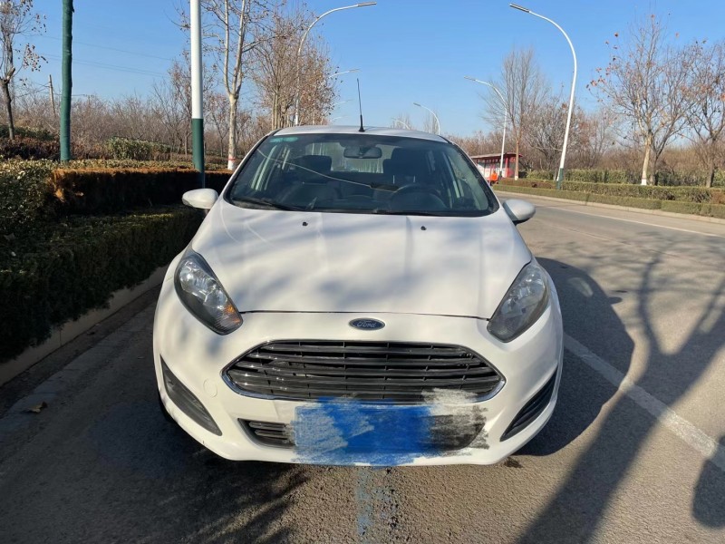 潍坊14年福特嘉年华1