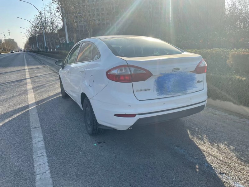 潍坊14年福特嘉年华5