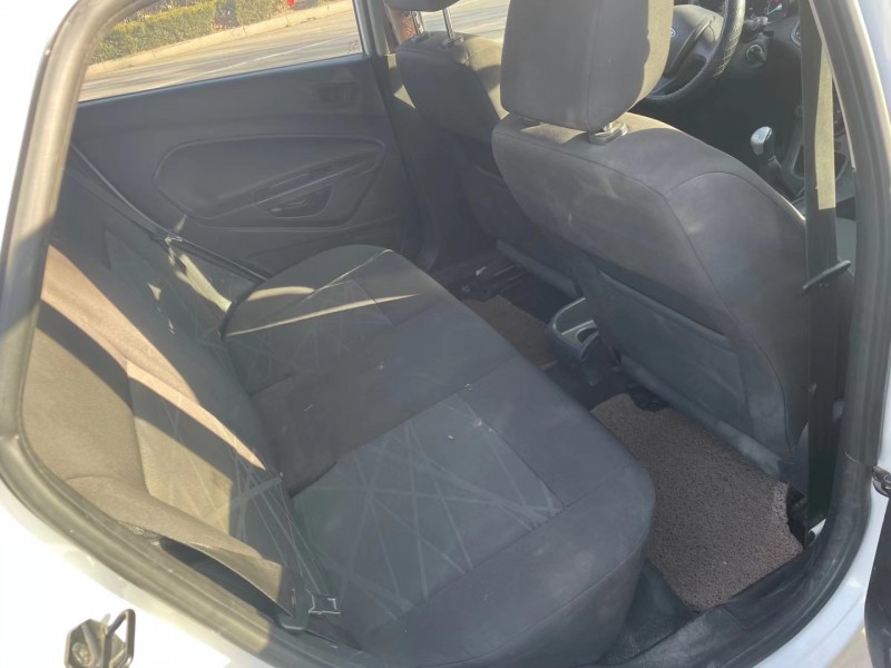 潍坊14年福特嘉年华6