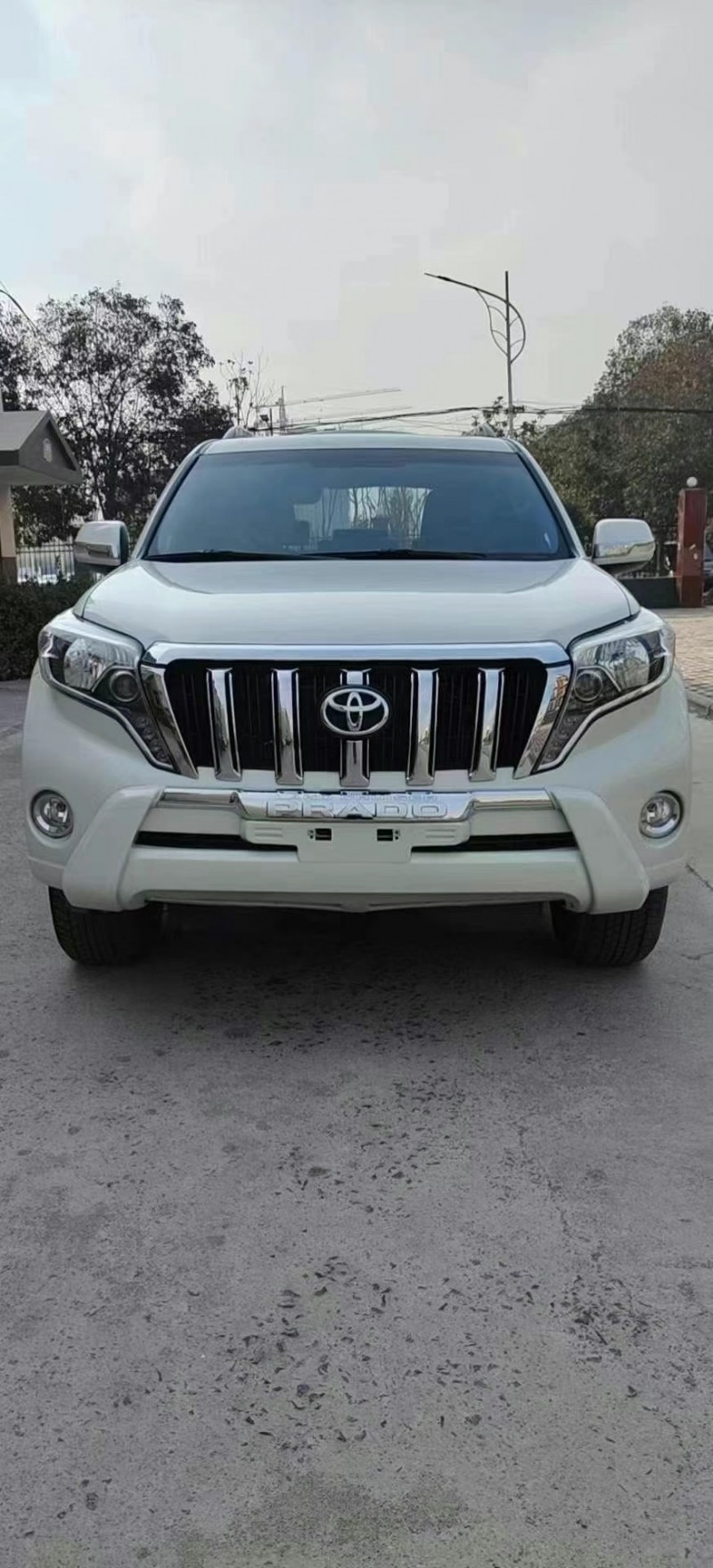 济南17年丰田普拉多1