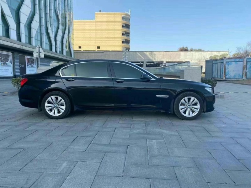 潍坊10年宝马7系3