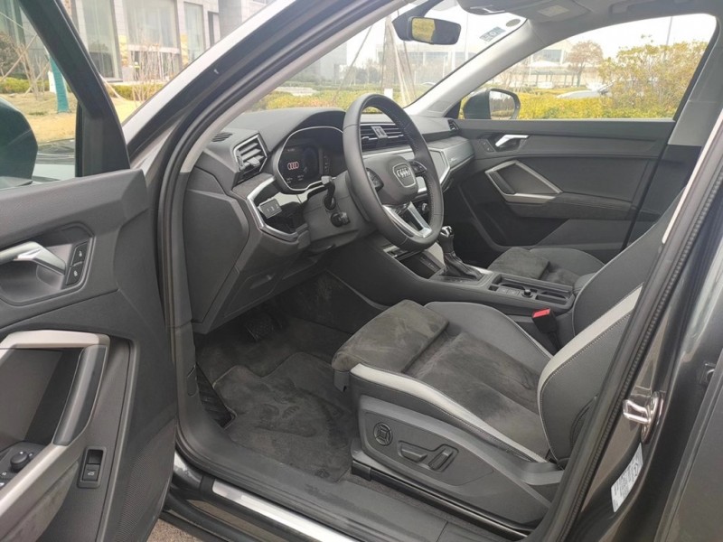 盐城20年奥迪Q33