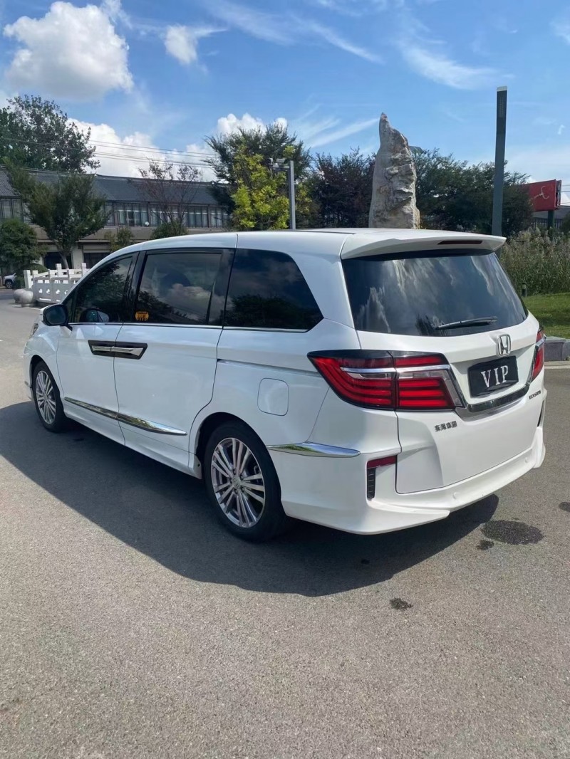 徐州18年本田艾力绅6