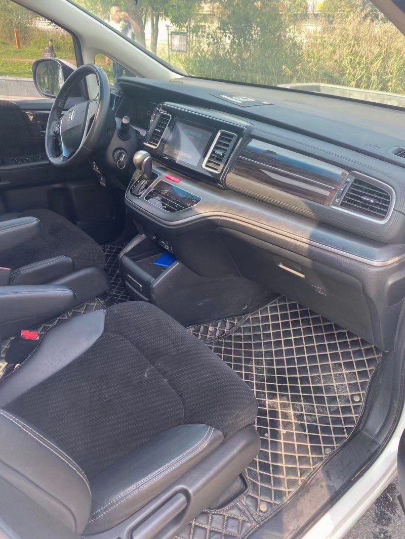 徐州18年本田艾力绅7