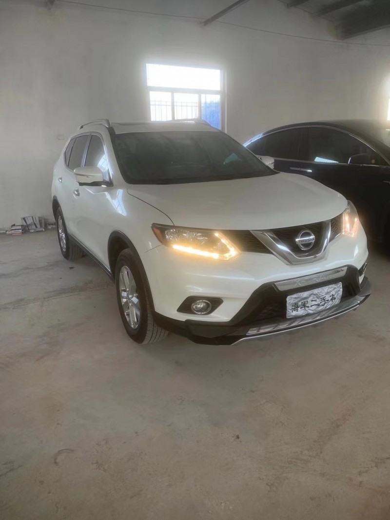 唐山17年日產奇駿2
