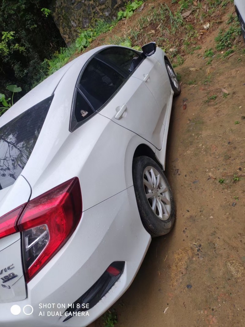 武汉17年本田思域2